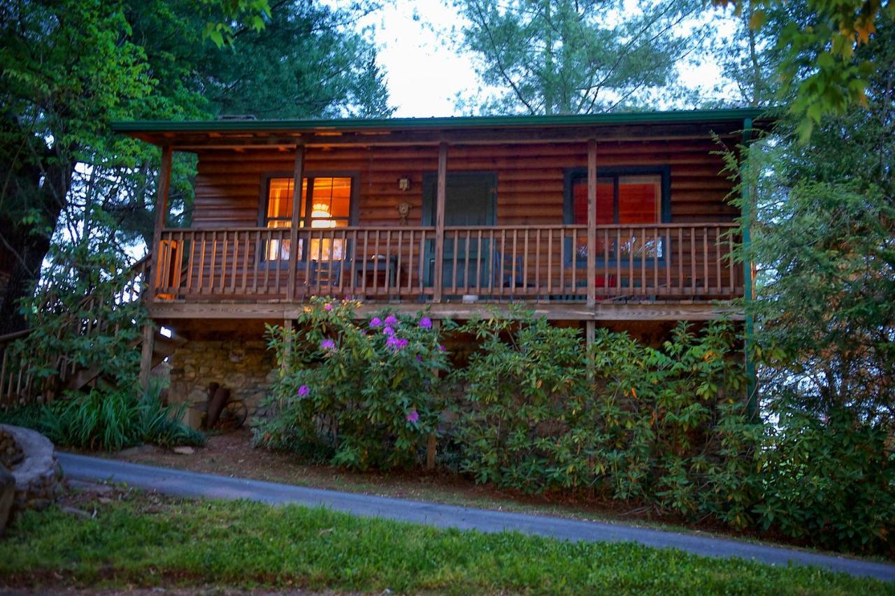 Mountain Springs Cabins Candler Esterno foto